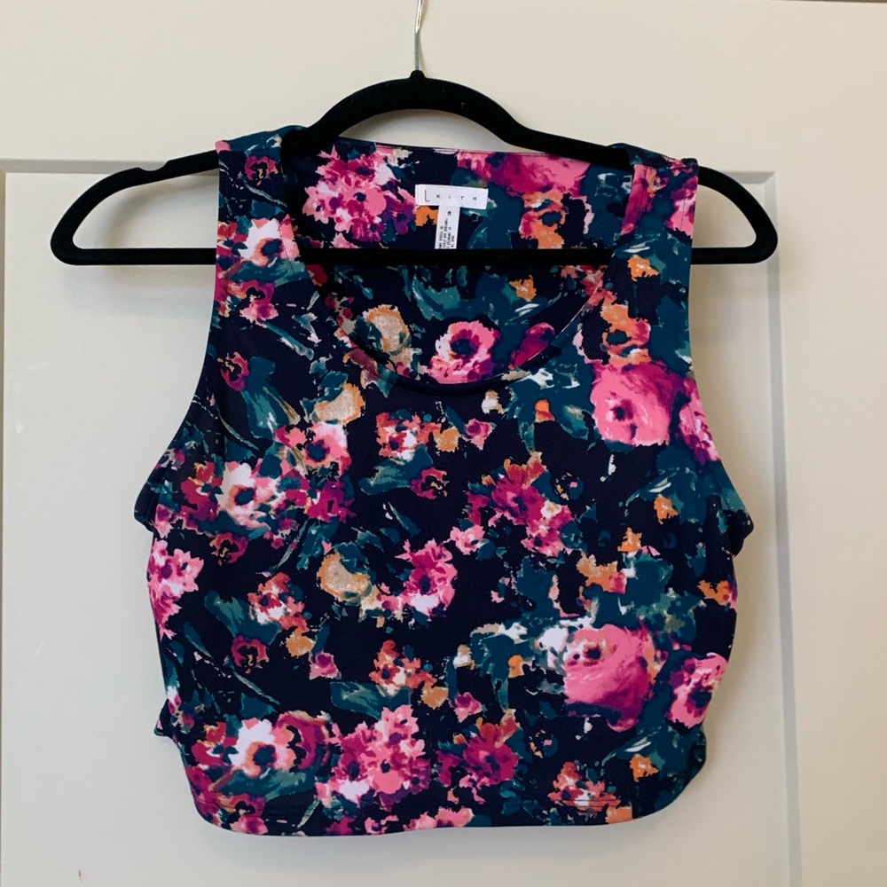 Floral print crop top